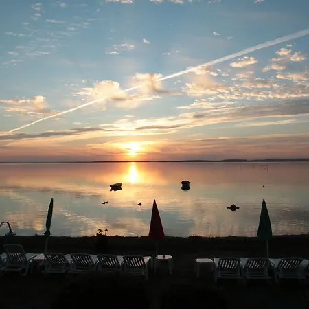 Panorama Lake Resort *